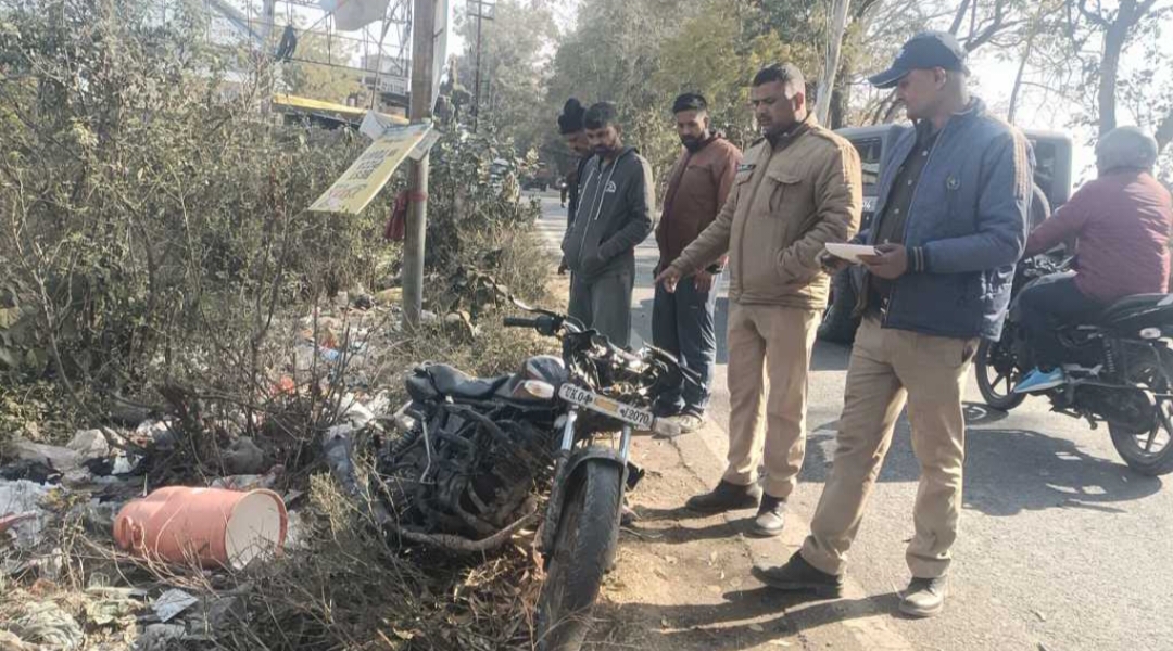 नशेड़ी कार सवार युवक ने कई गाड़ियों को मारी टक्कर, बाइक सवार की हालत गंभीर….