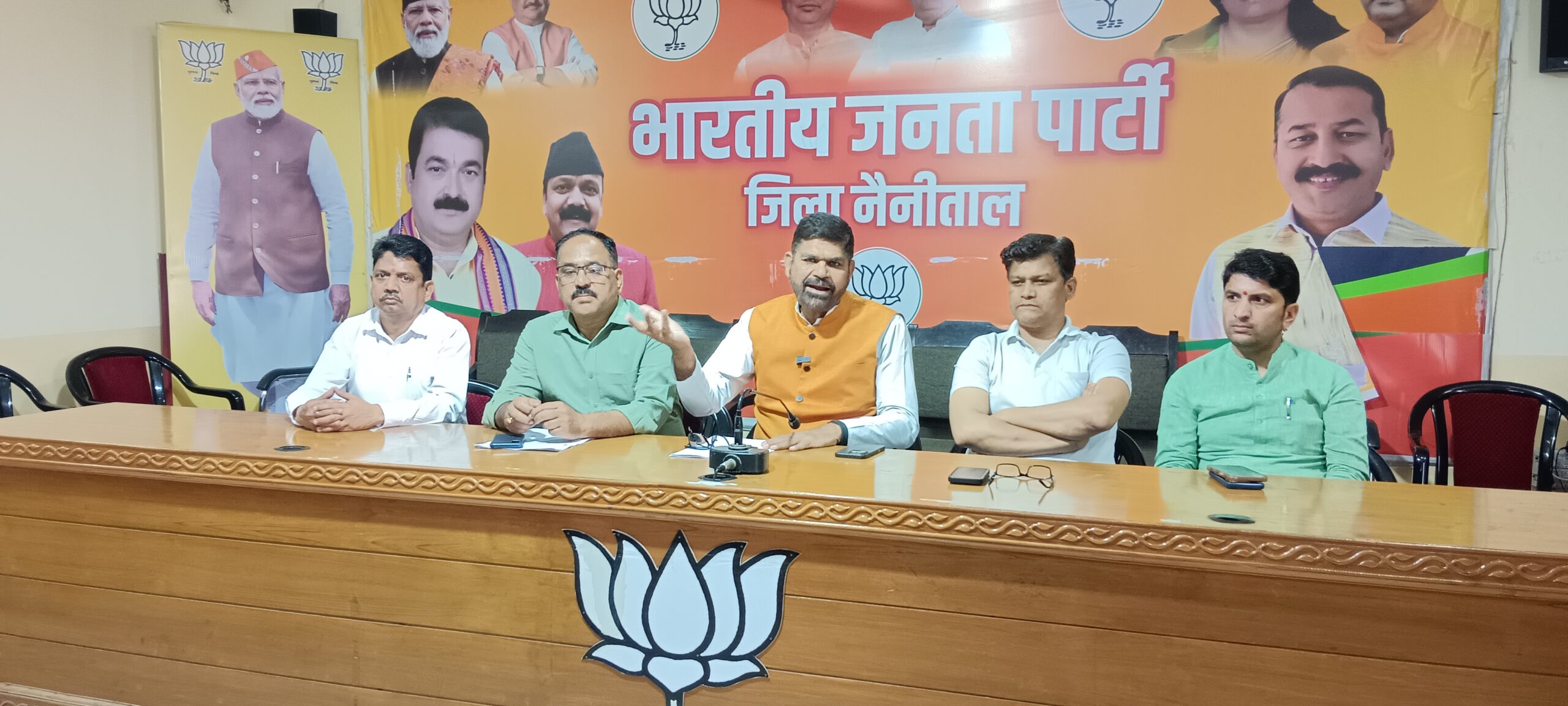 पत्रकार वार्ता कर गिनाई धामी सरकार की 3 वर्ष की उपलब्धियां