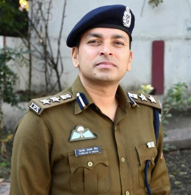 उत्तराखंड हल्द्वानी: खुद अपना मृत्यु प्रमाण पत्र लेकर पुलिस के पास पहुंचा सजा काट रहा व्यक्ति, बनभूलपुरा में बड़े फर्जीवाड़े का हुआ खुलासा