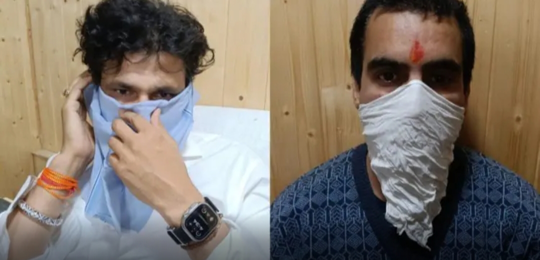 उत्तराखंड(नैनीताल ब्रेकिंग) मुख्य कोषाधिकारी रिश्वत लेते गिरफ्तार, विजिलेंस की बड़ी कार्रवाई