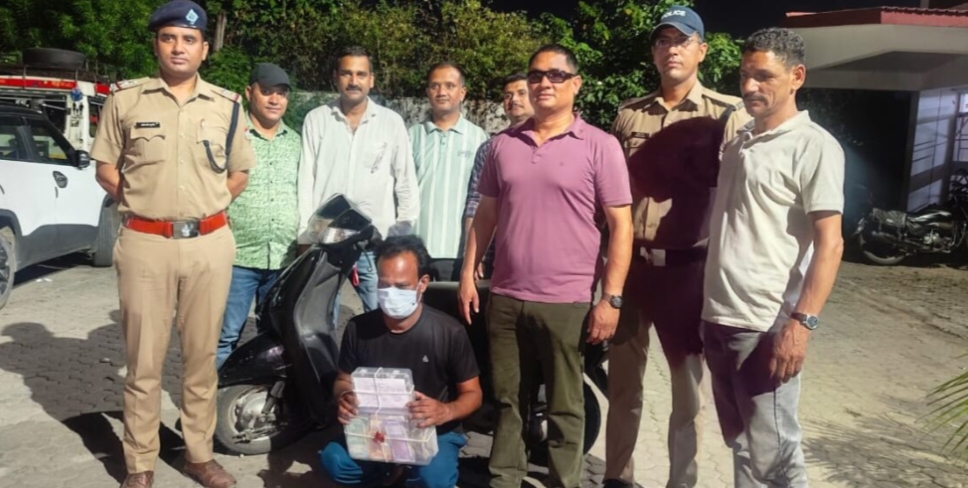 उत्तराखंड: लाखों की स्मैक के साथ तस्कर गिरफ्तार, एसटीएफ और पुलिस की बड़ी सफलता