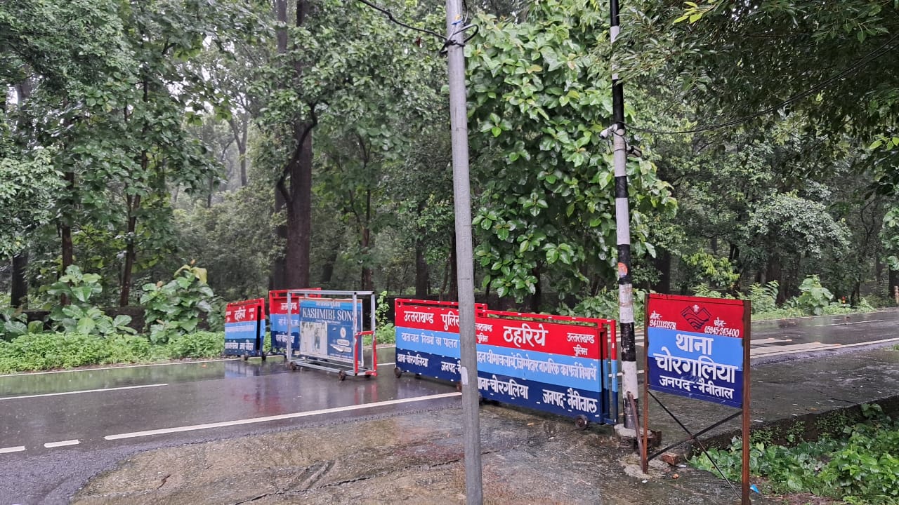 हल्द्वानी: भारी बारिश से उफनाया शेर नाला, यातायात बाधित, पुलिस ने बदला वाहनों का रूट…..