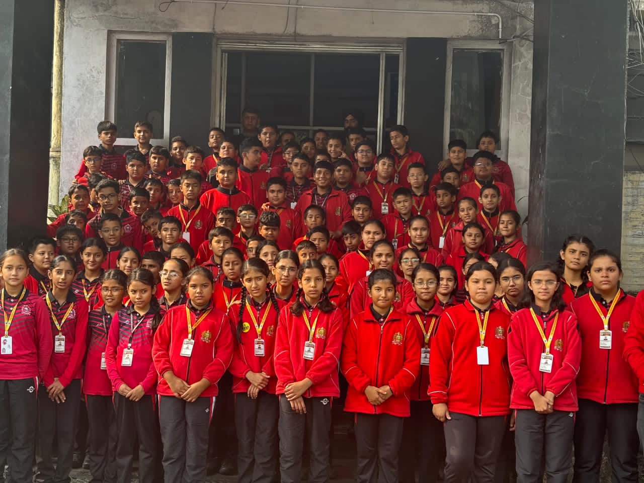 उत्तराखंडलालकुआं:- शिवालिक इंटरनेशनल स्कूल के विद्यार्थियों ने किया आंचल दुग्धशाला का शैक्षिक भ्रमण, दुग्ध उत्पादों के निर्माण की प्रक्रिया जान रोमांचित हुए छात्र…….