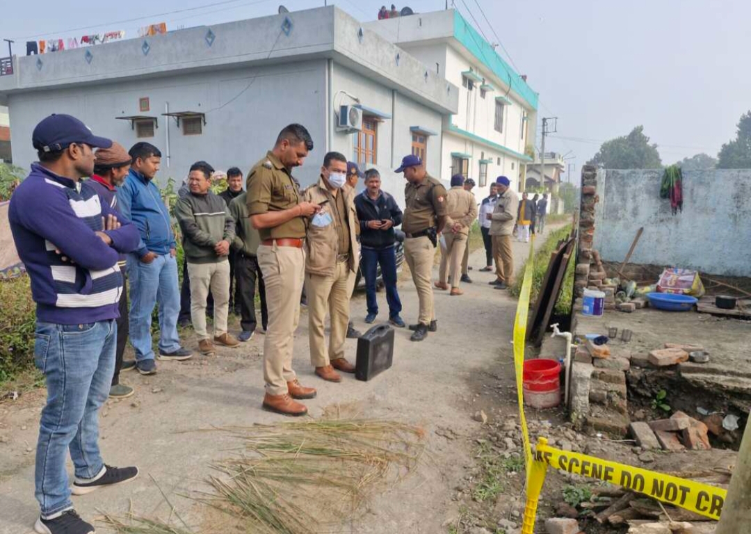 घर में दो सगे भाइयों के शव मिलने से मचा हड़कंप,जांच में जुटी पुलिस…….