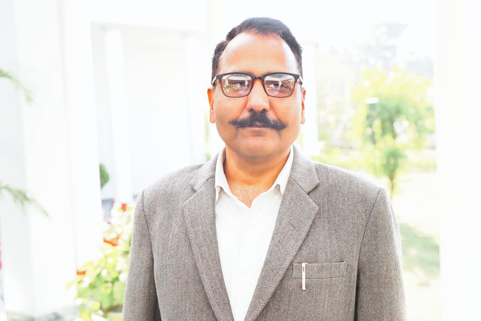 जिला प्रशासन का सख्त एक्शन, 49 निजी विद्यालयों को कारण बताओ नोटिस….