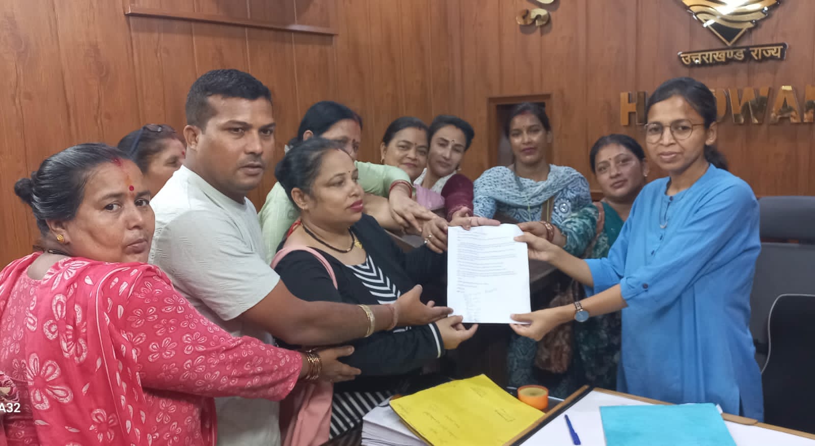 सरकारी अस्पतालों में चिकित्सकों के तबादलों पर रोक लगाए जाने की मांग, एसडीएम को सौंपा ज्ञापन….