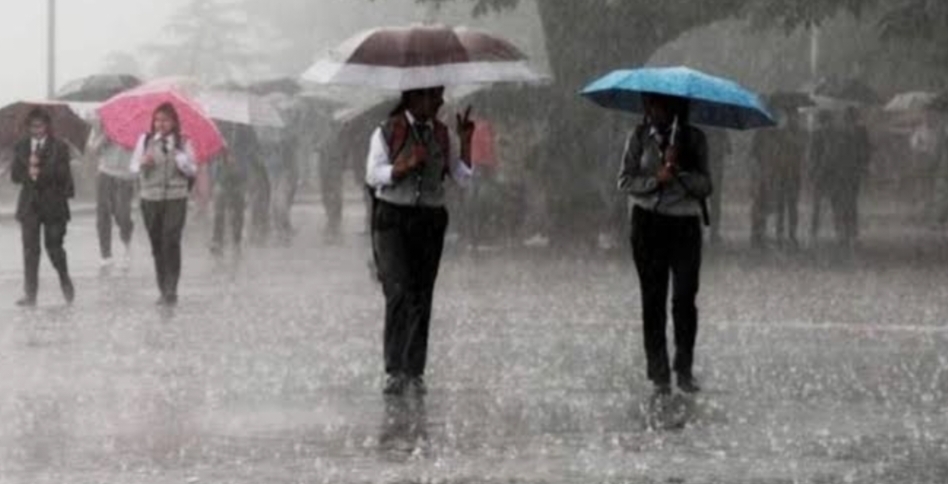 भारी बारिश का अलर्ट कल इस जिले में बंद रहेंगे स्कूल…..