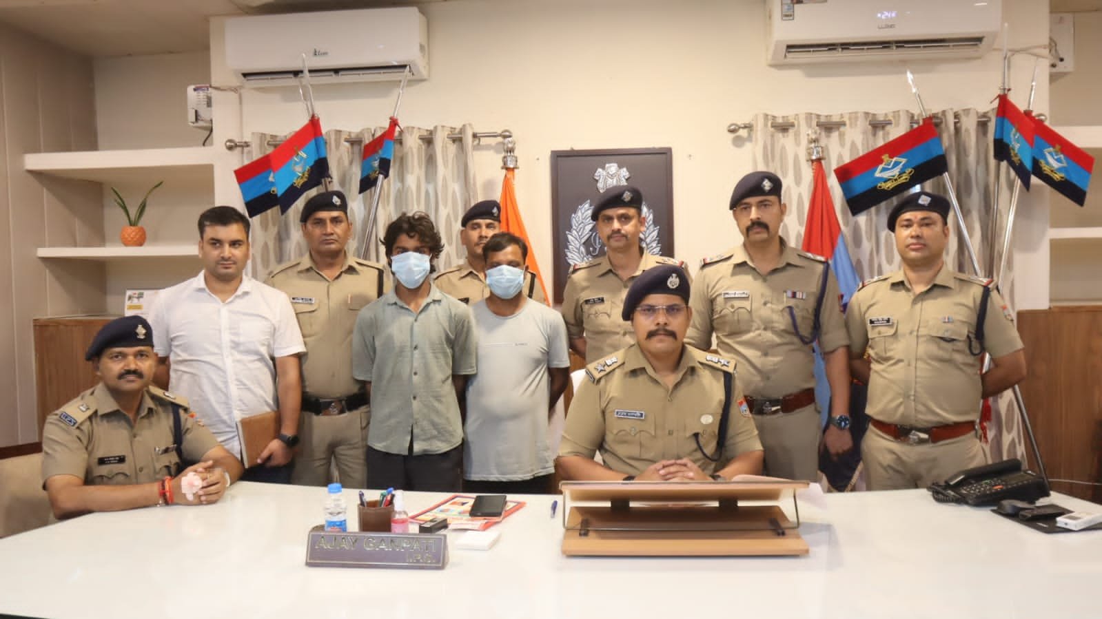 जबरदस्ती का विरोध करने पर हुई थी युवती की हत्या, पुलिस ने 72 घंटे में किया खुलासा, डंपर चालक समेत दो गिरफ्तार…..