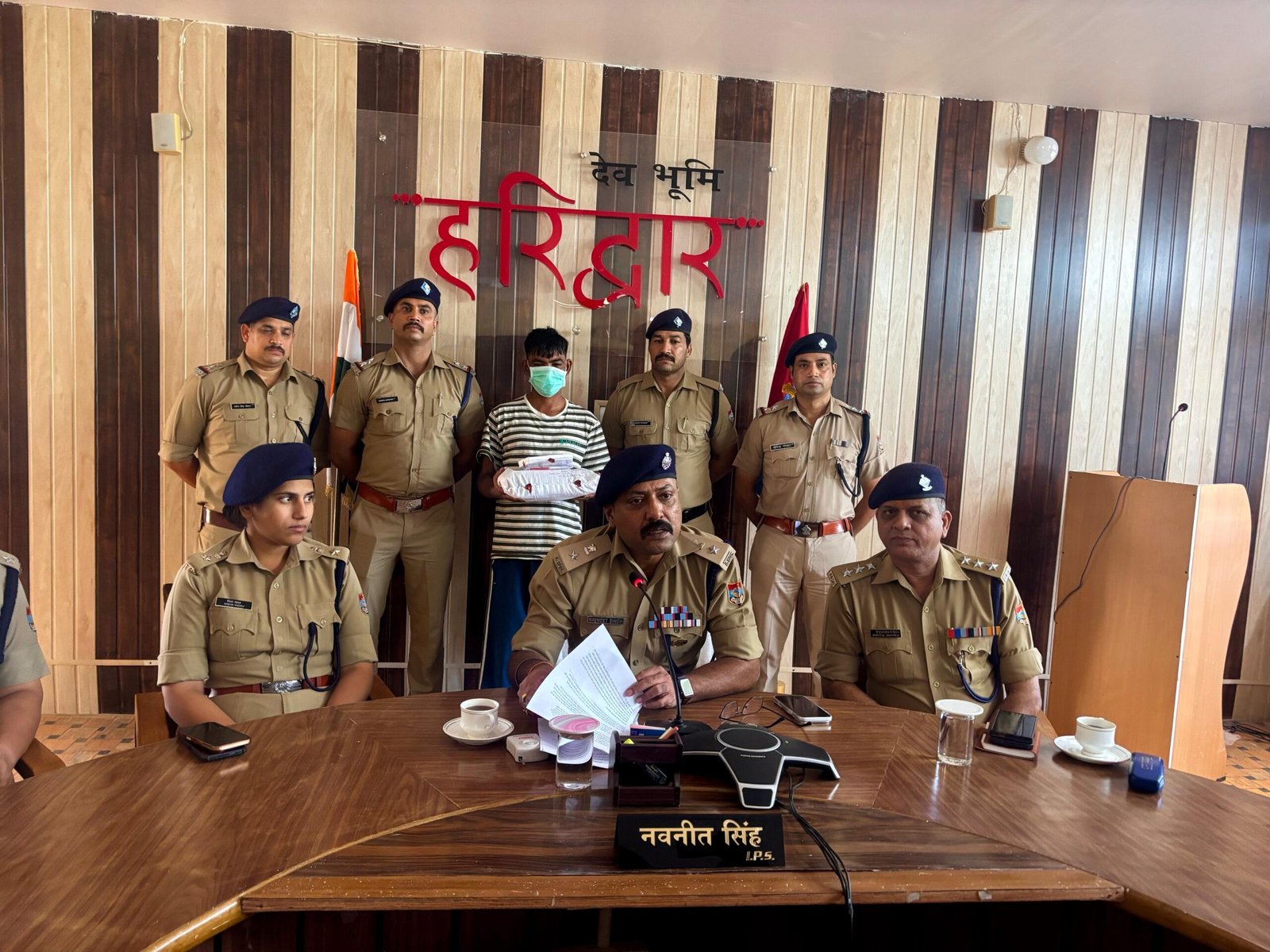 प्रेम संबंध, धमकी और ब्लैकमेलिंग ने रची खूनी साजिश, गंगा घाट पर सोते युवक को चापड़ से काटा…..
