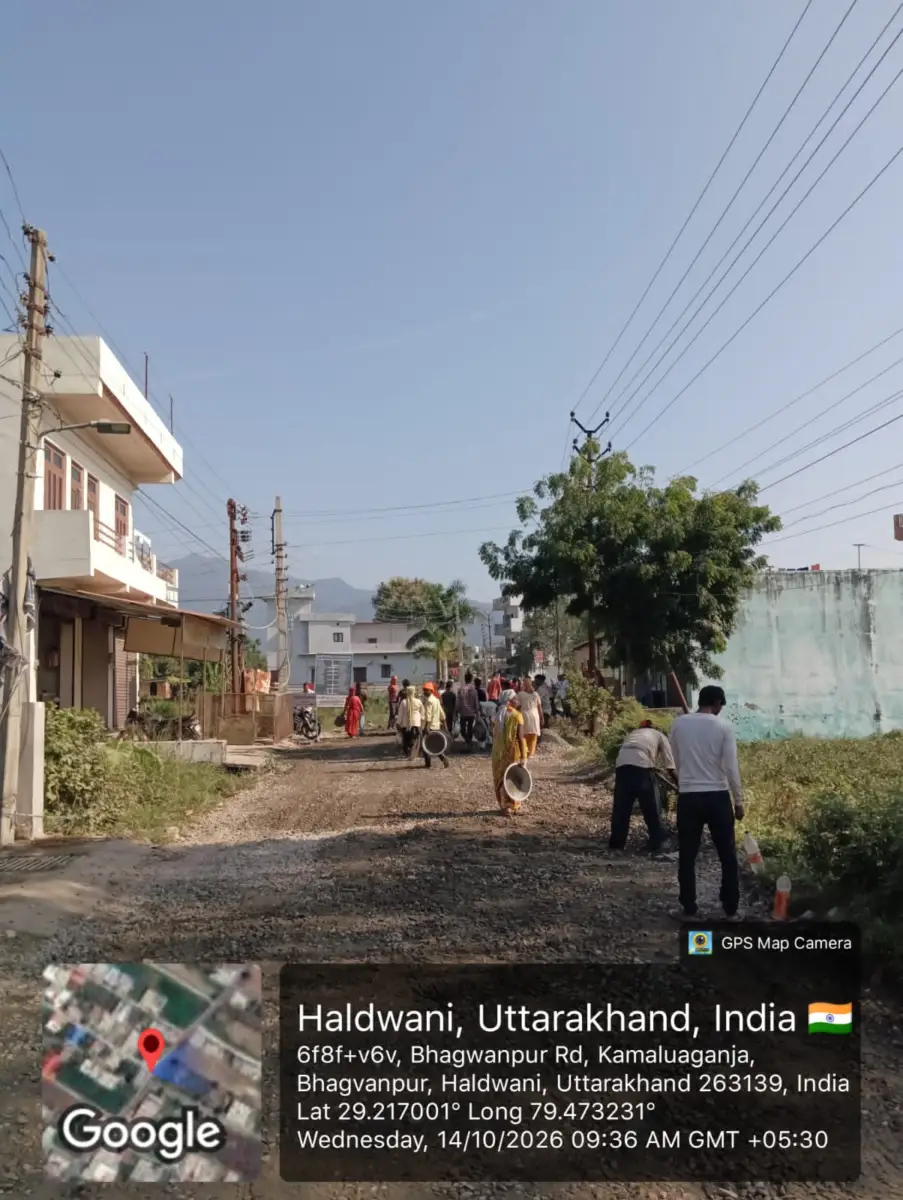 भगवानपुर रोड पर पेयजल लाइन का कार्य पूरा, सड़क निर्माण जारी